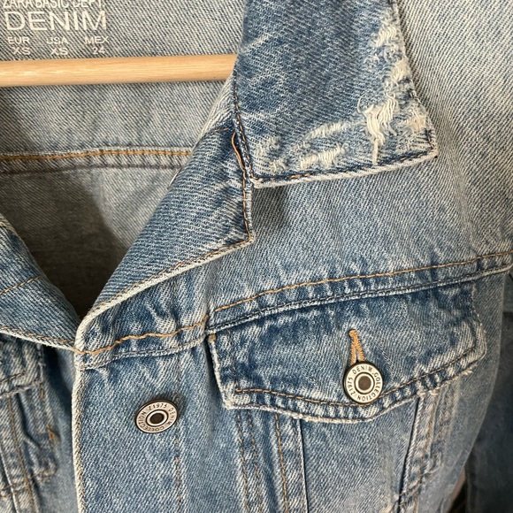 Zara Denim Jacket - Picture 6 of 6